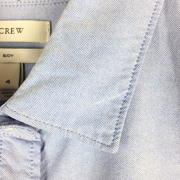 J Crew Boy Fit 2 Tone Chambray Button Up - Picture 4 of 5